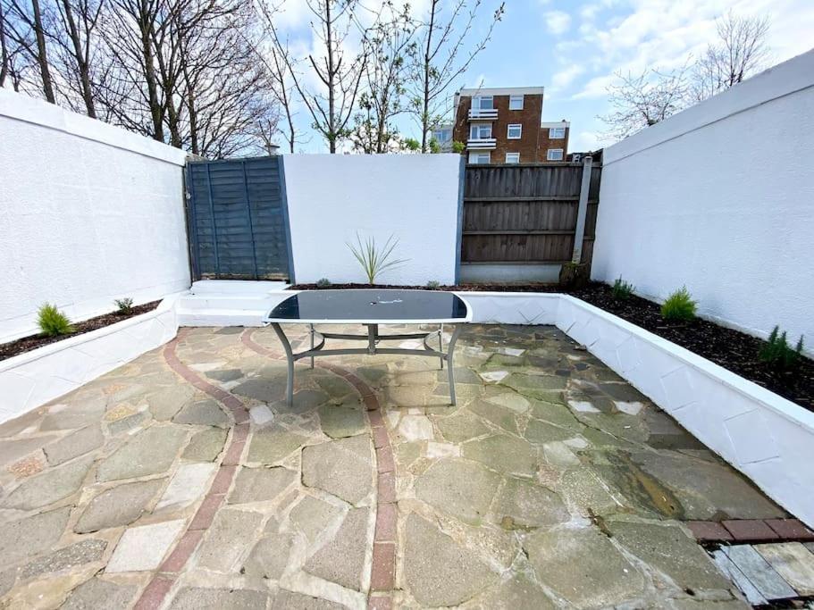 Charming Seaside Cottage In Leigh-On-Sea Southend-on-Sea Extérieur photo