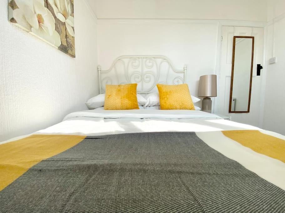 Charming Seaside Cottage In Leigh-On-Sea Southend-on-Sea Extérieur photo