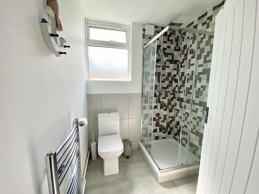 Charming Seaside Cottage In Leigh-On-Sea Southend-on-Sea Extérieur photo