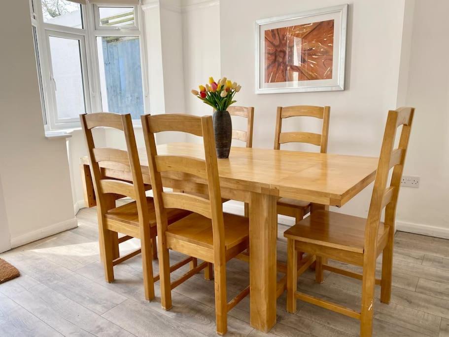 Charming Seaside Cottage In Leigh-On-Sea Southend-on-Sea Extérieur photo